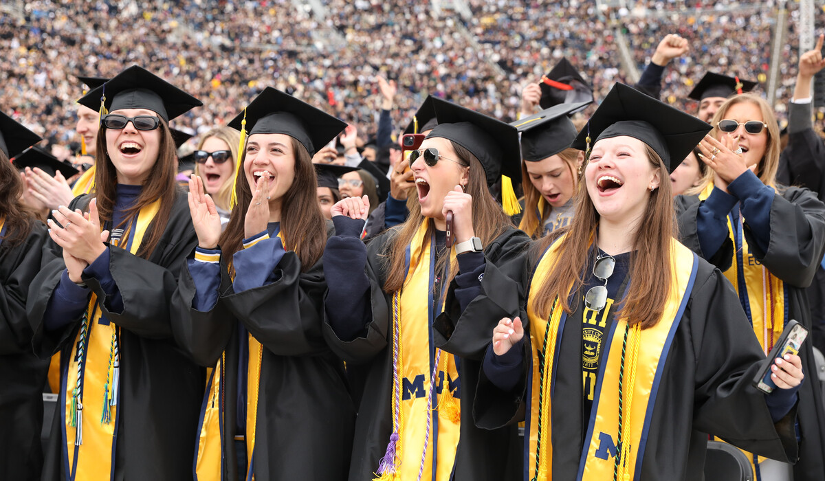 2025 Spring Commencement JSC 05