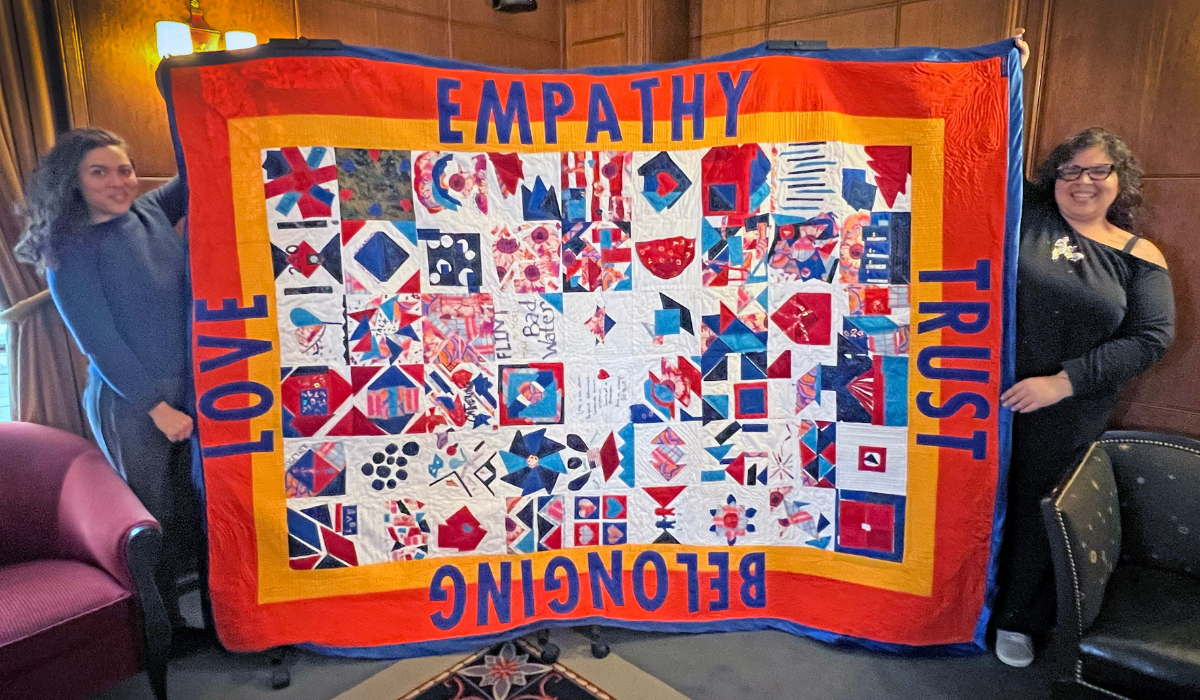 1200x700 Quilt