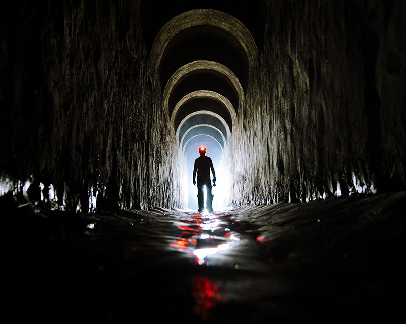Bob Woodruff In A Tunnel Under Kiev