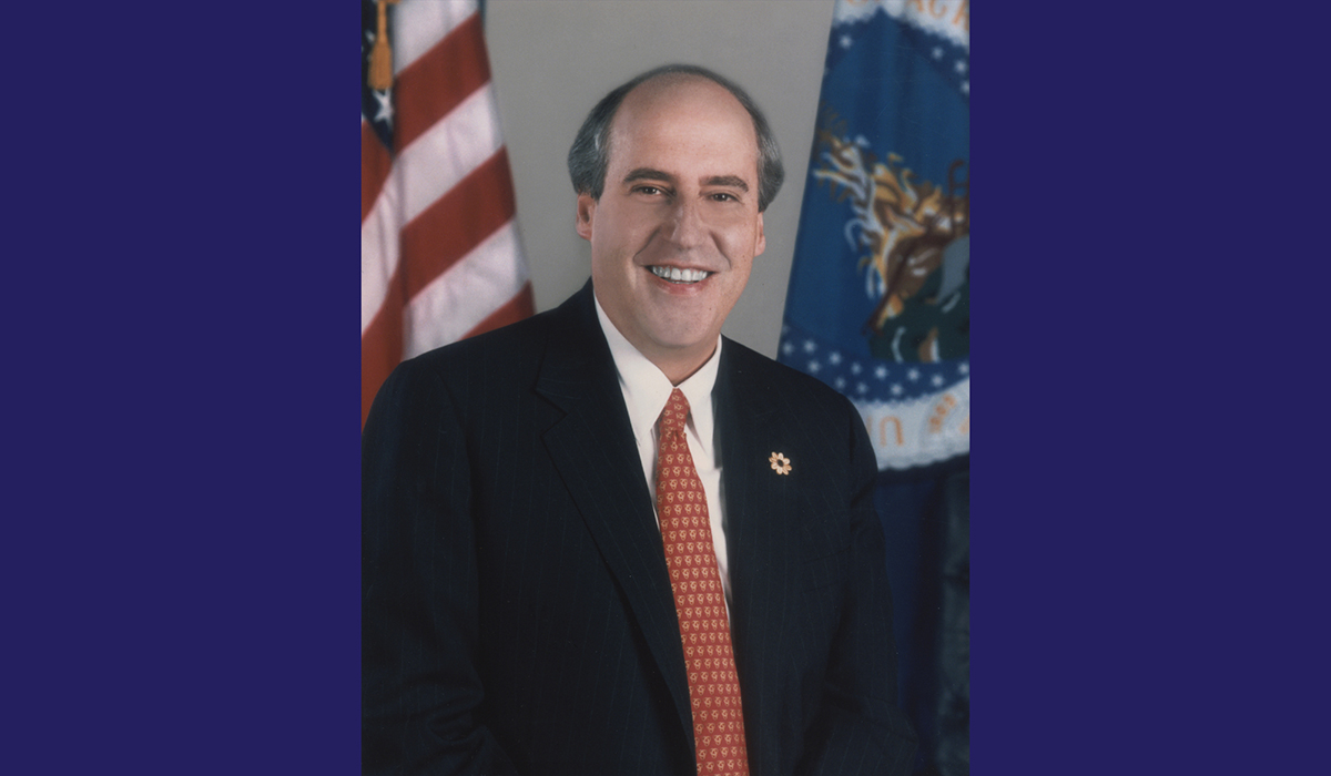Official portrait of Dan Glickman as Secretary of Agriculture
