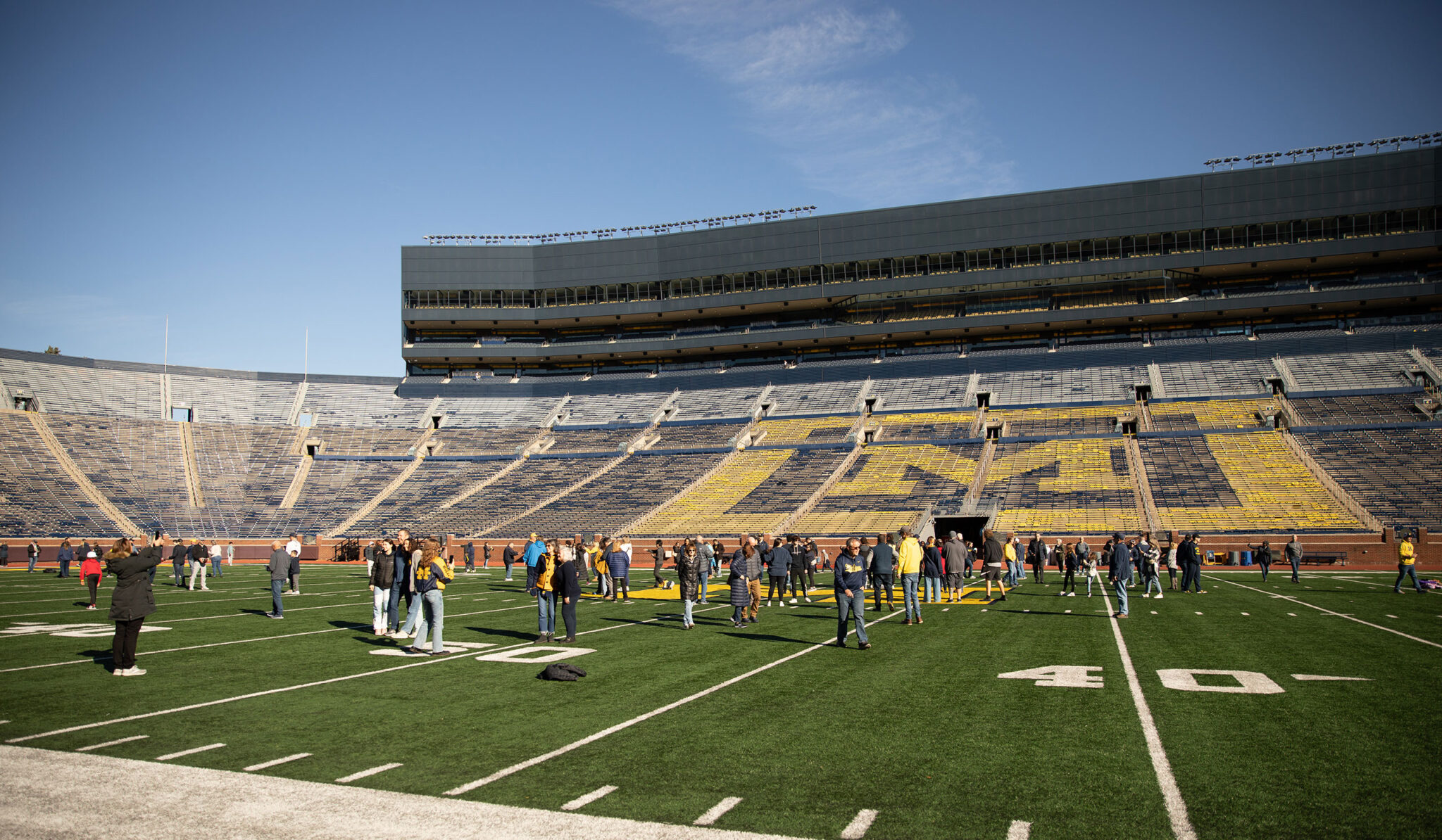Big House Tours - Alumni Association of the University of Michigan