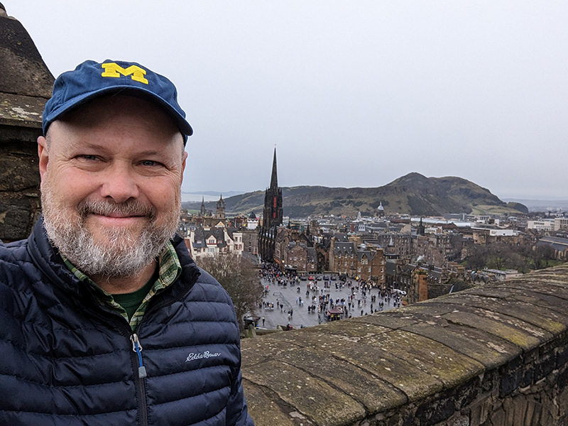 Patrick Fetterman, ’86, took the U-M colors on a tour of Edinburgh, Scotland, during a recent trip.