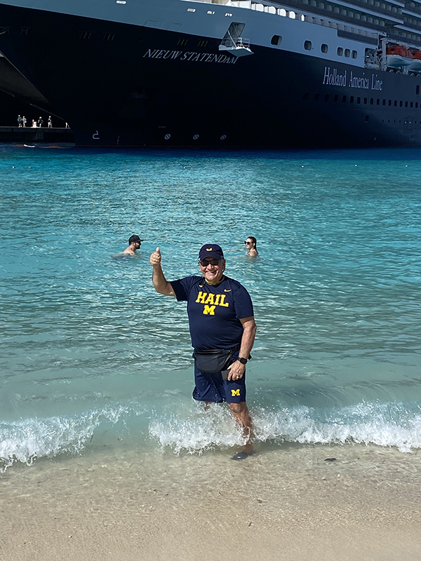 In February, Bill Freccia, DDS’76, was on a Caribbean cruise with fellow Class of 1967 West Point graduates. Lots of passengers aboard the cruise ship shouted, “Go Blue!” when they saw his shirt.