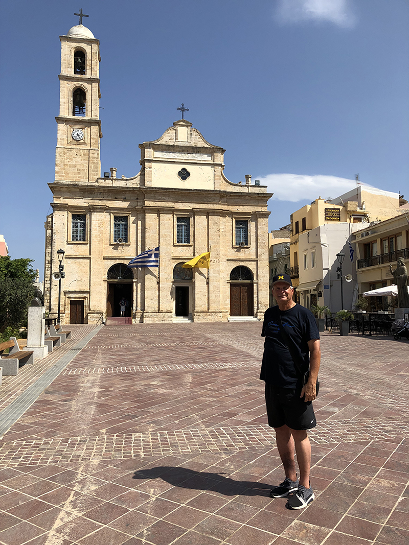 Former Wolverine football and basketball player C.J. Kupec, ’84, and his family visited the city of Chania on the island of Crete in Greece.