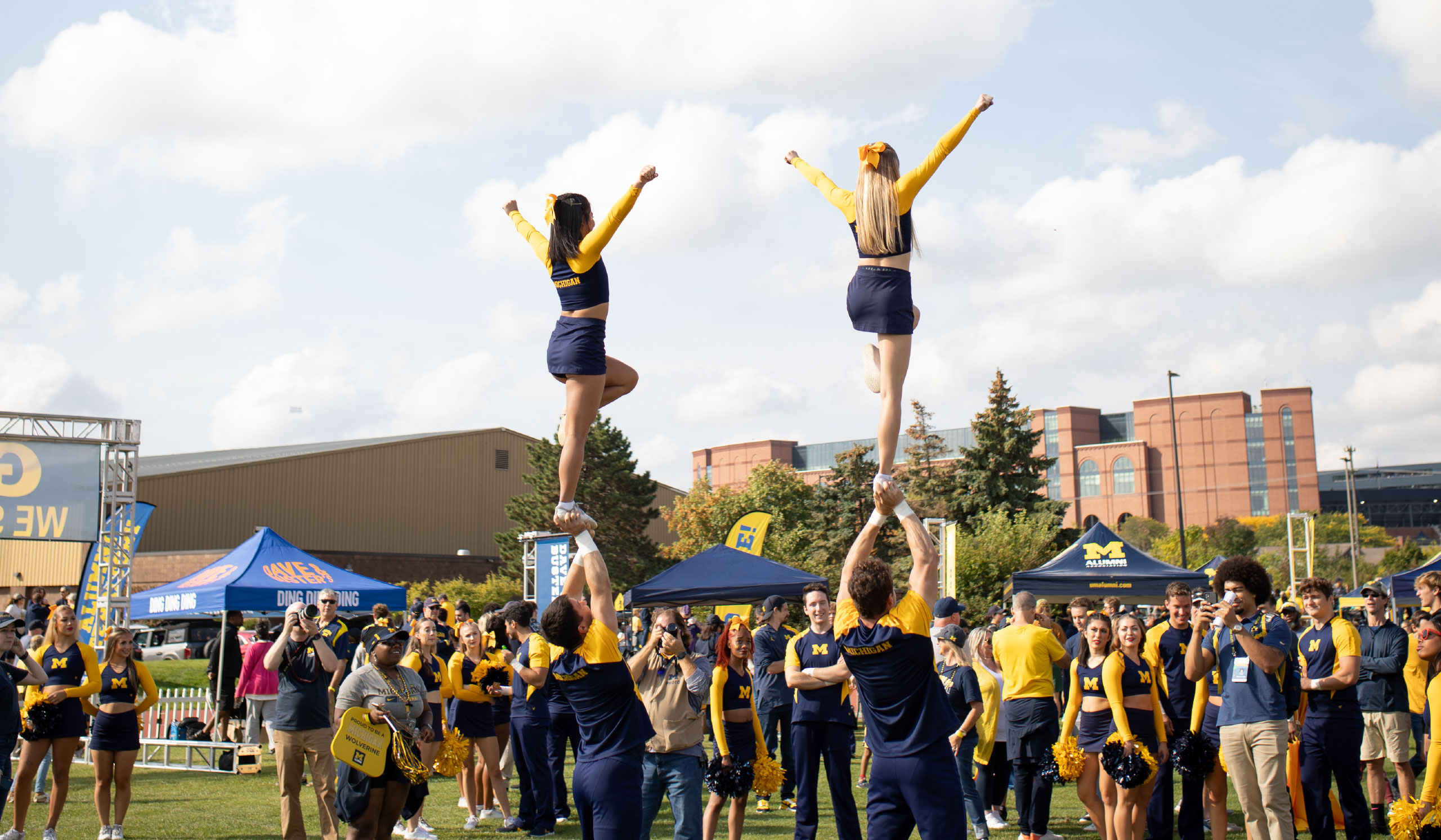 Michigan Cheerleaders At Homecoming Tailgate