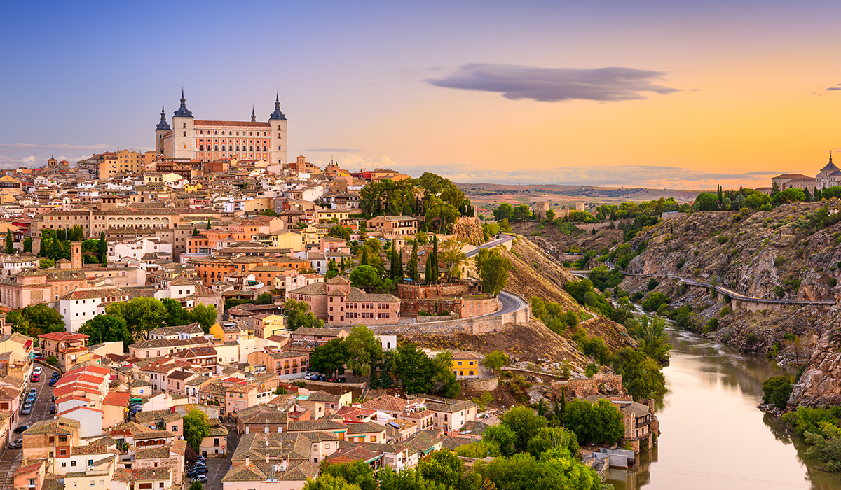 Paradores And Pousadas 1200x700