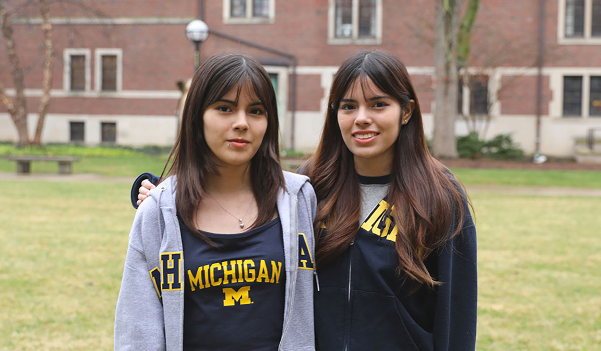 The Paredes twins, Karina (left) and Karen (right).