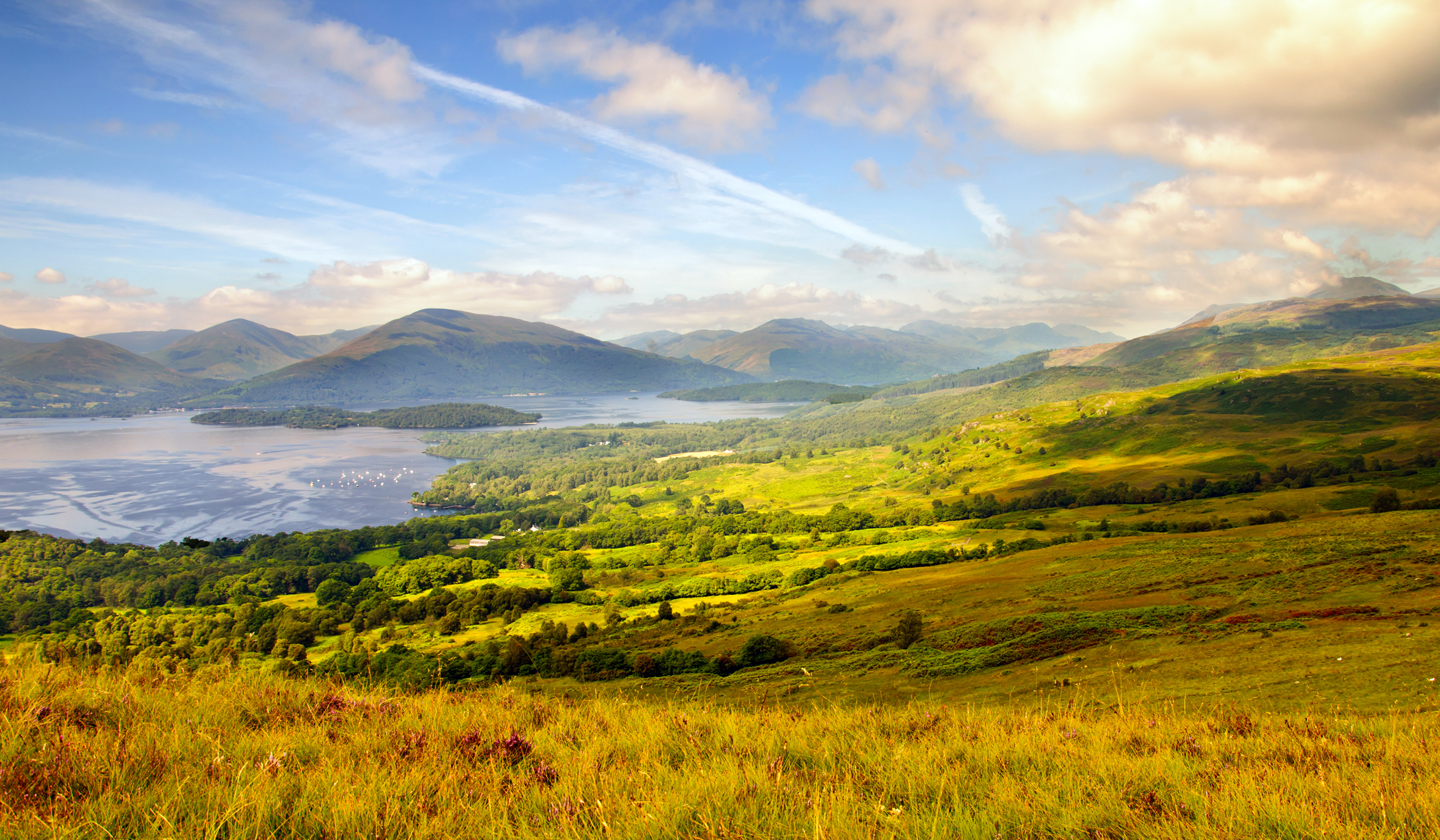 Scotland 2560x1493