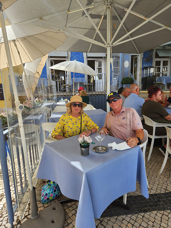 Tom Troiana, MBA’92, and his wife, Patti Precobb, hailed from Sao Martinho do Porto, Portugal, during a recent trip.