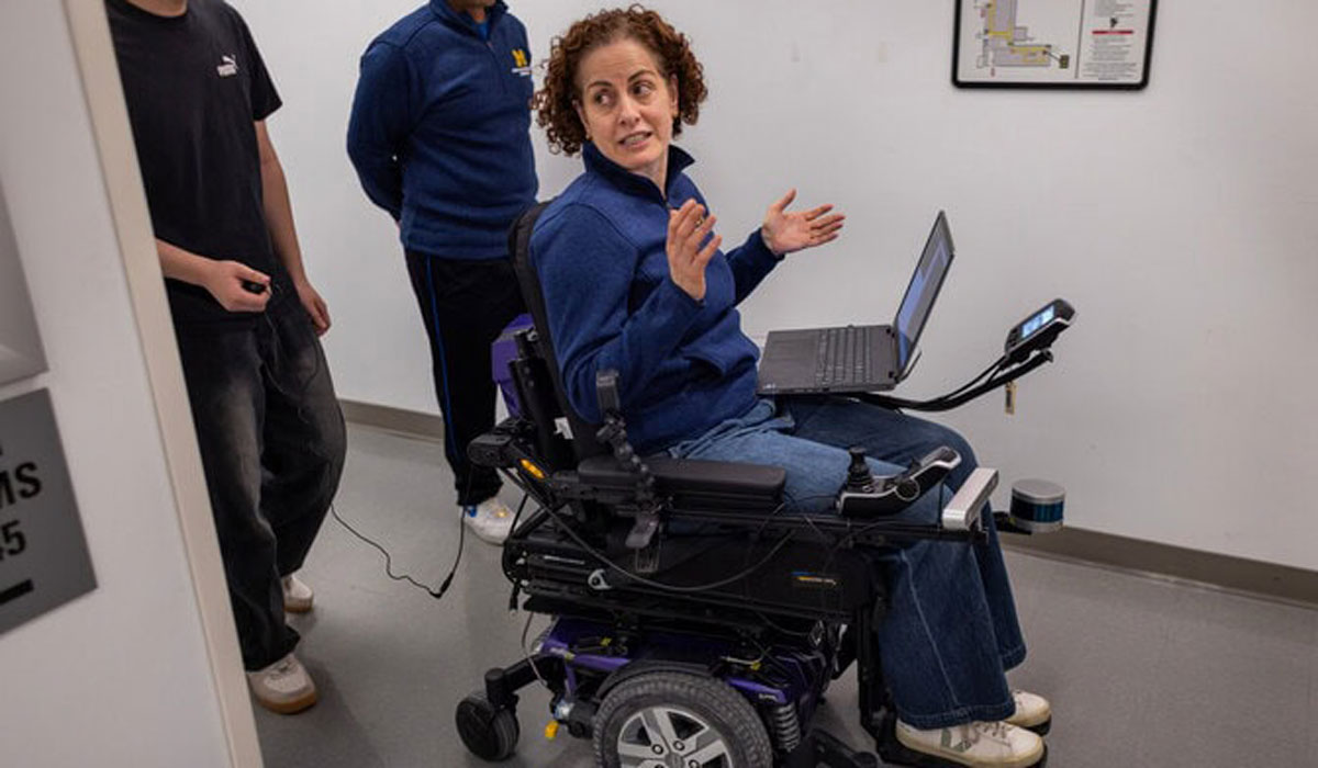 V2Autonomous Wheelchair 5