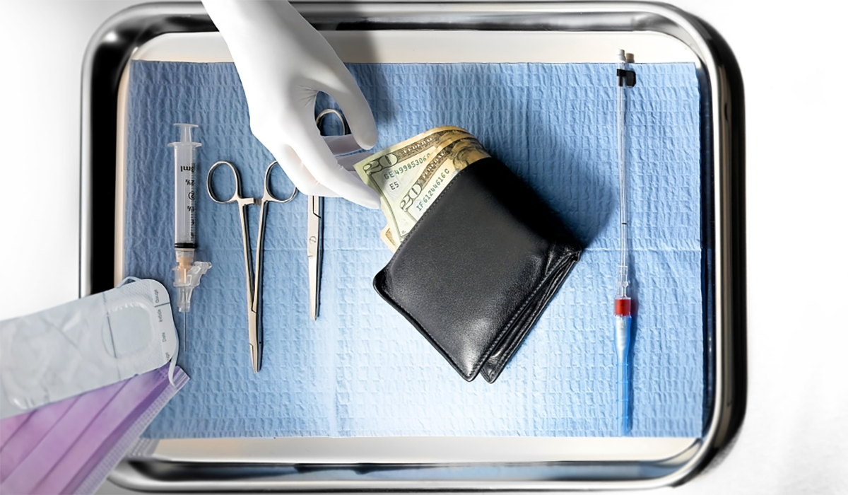 Glove Surgeon Tray Wallet Cash