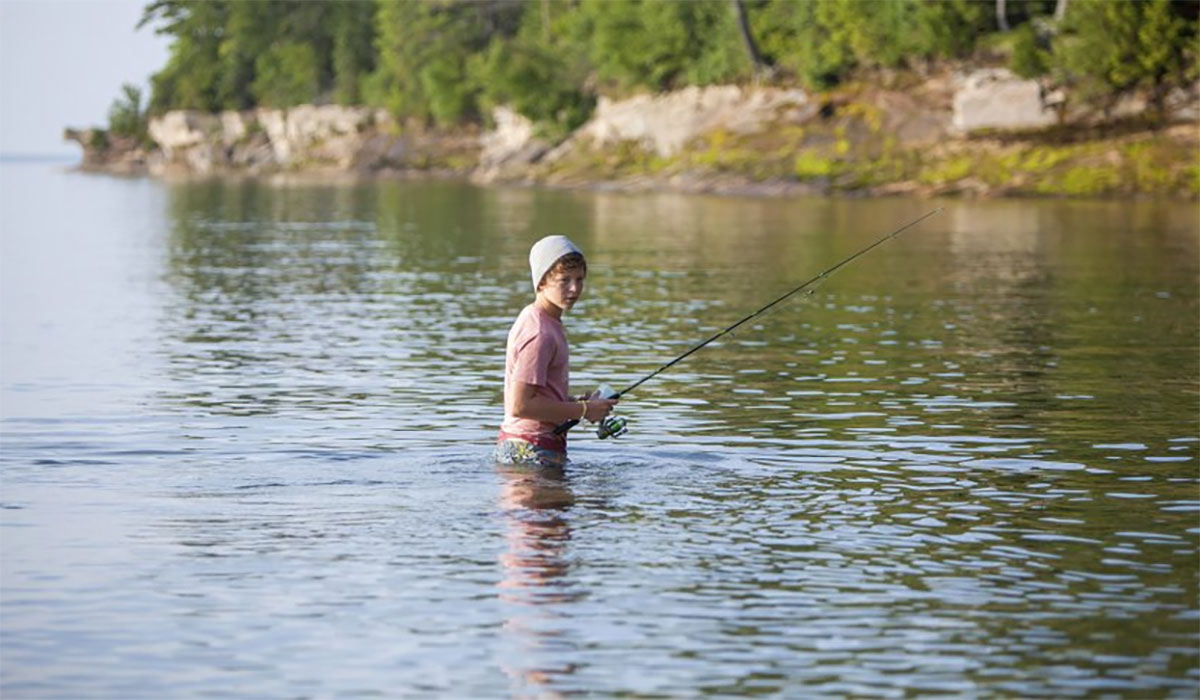 Wading Teenage Boy Fishing In Lake Superior Au Tr 2025 04 04 05 05 57 Utc